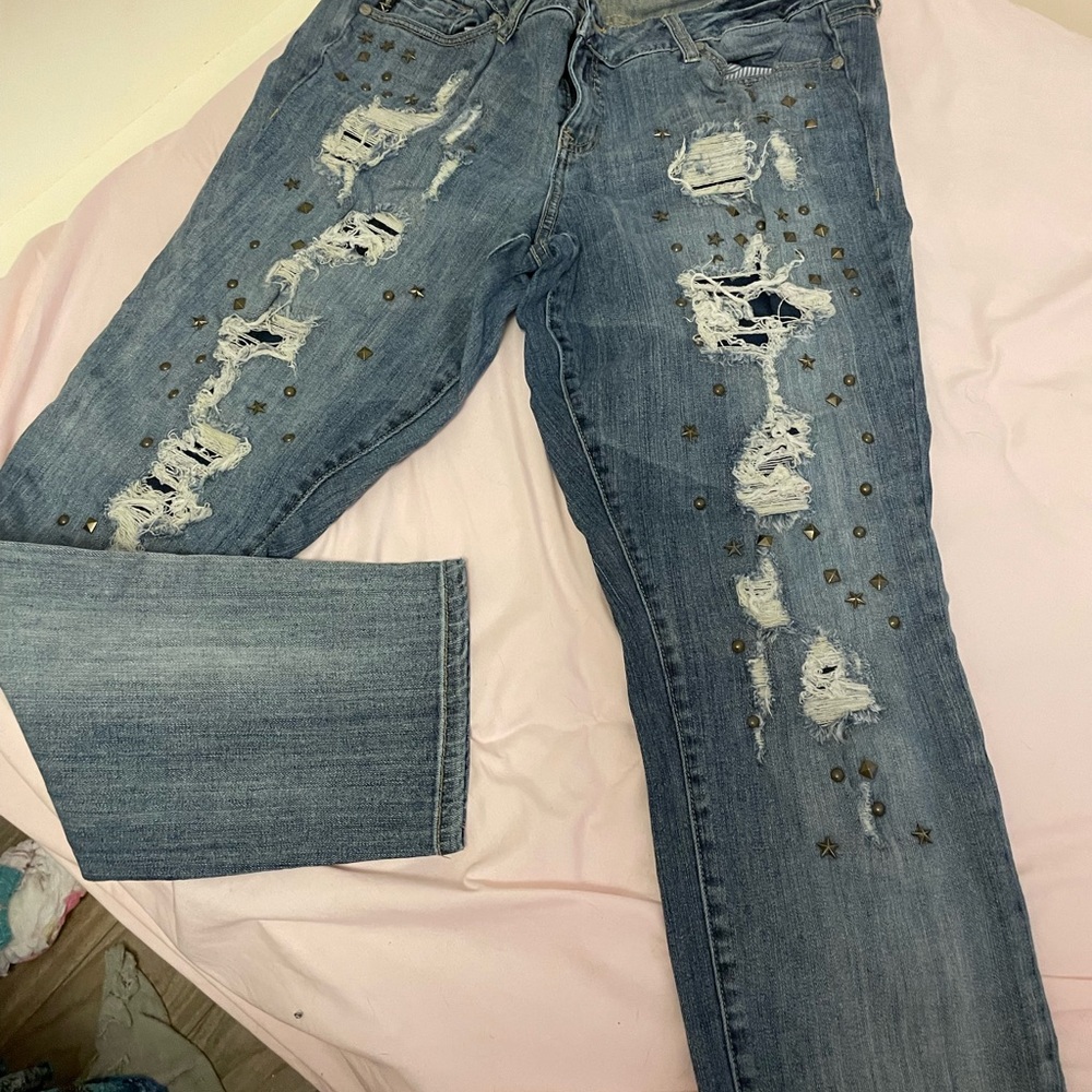 Torrid 18r distressed and studded jeans